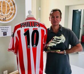Fans Museum Founding Sponsor Return