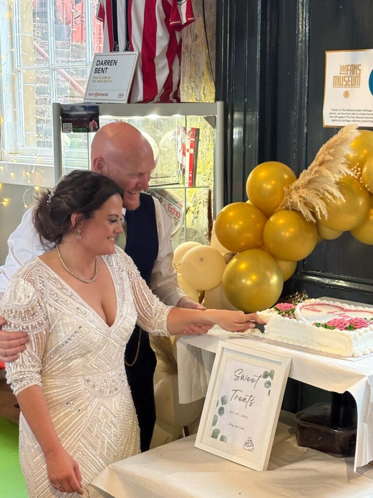 The Fans Museum Hosts Amy and Liams’ Wedding!