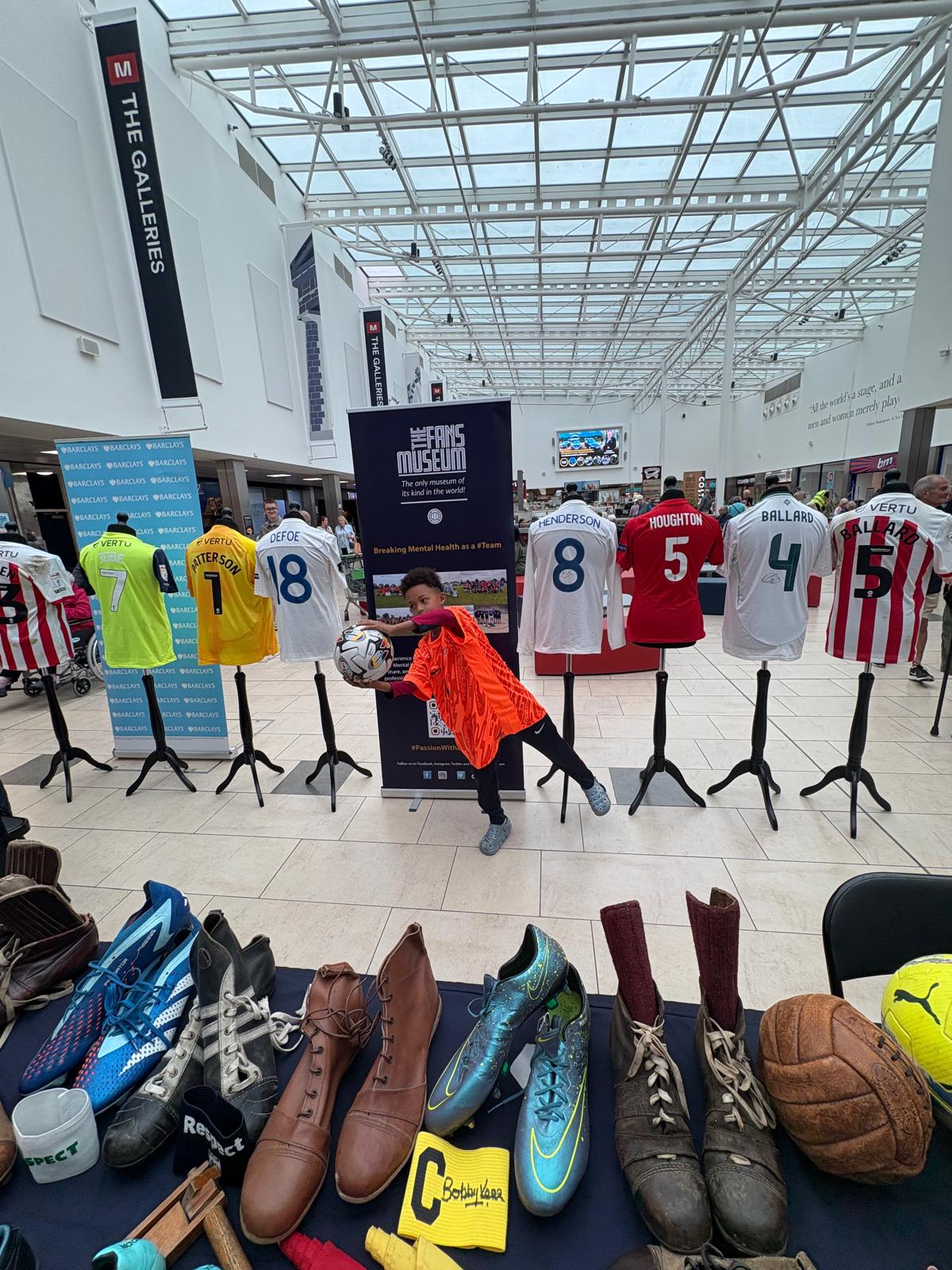 The Fans Museum Visits The Galleries, Washington! The Fans Museum Visits The Galleries, Washington!