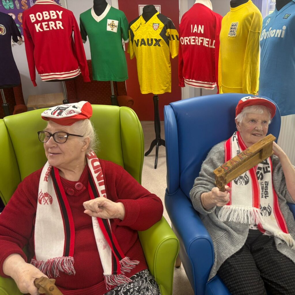 The Fans Museum visits North East Dementia Care